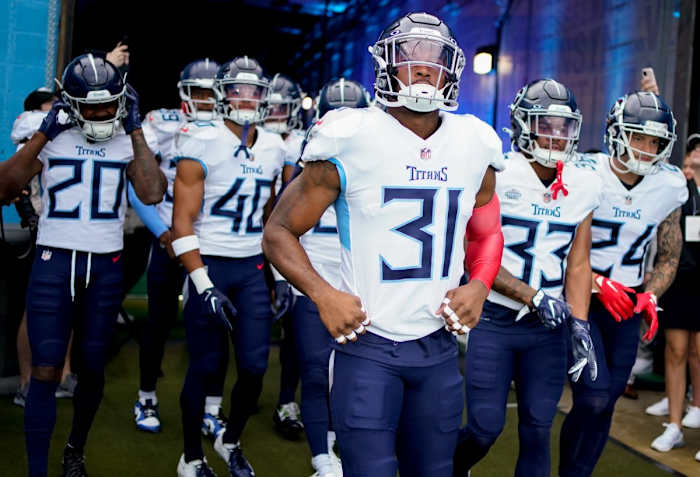 Tennessee Titans safety Kevin Byard (31) and his teammates head out for warms ups as the team gets ready to face the Los Angeles Chargers at Nissan Stadium.